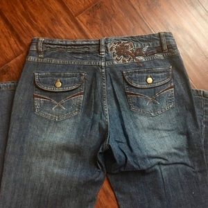 AZI jeans